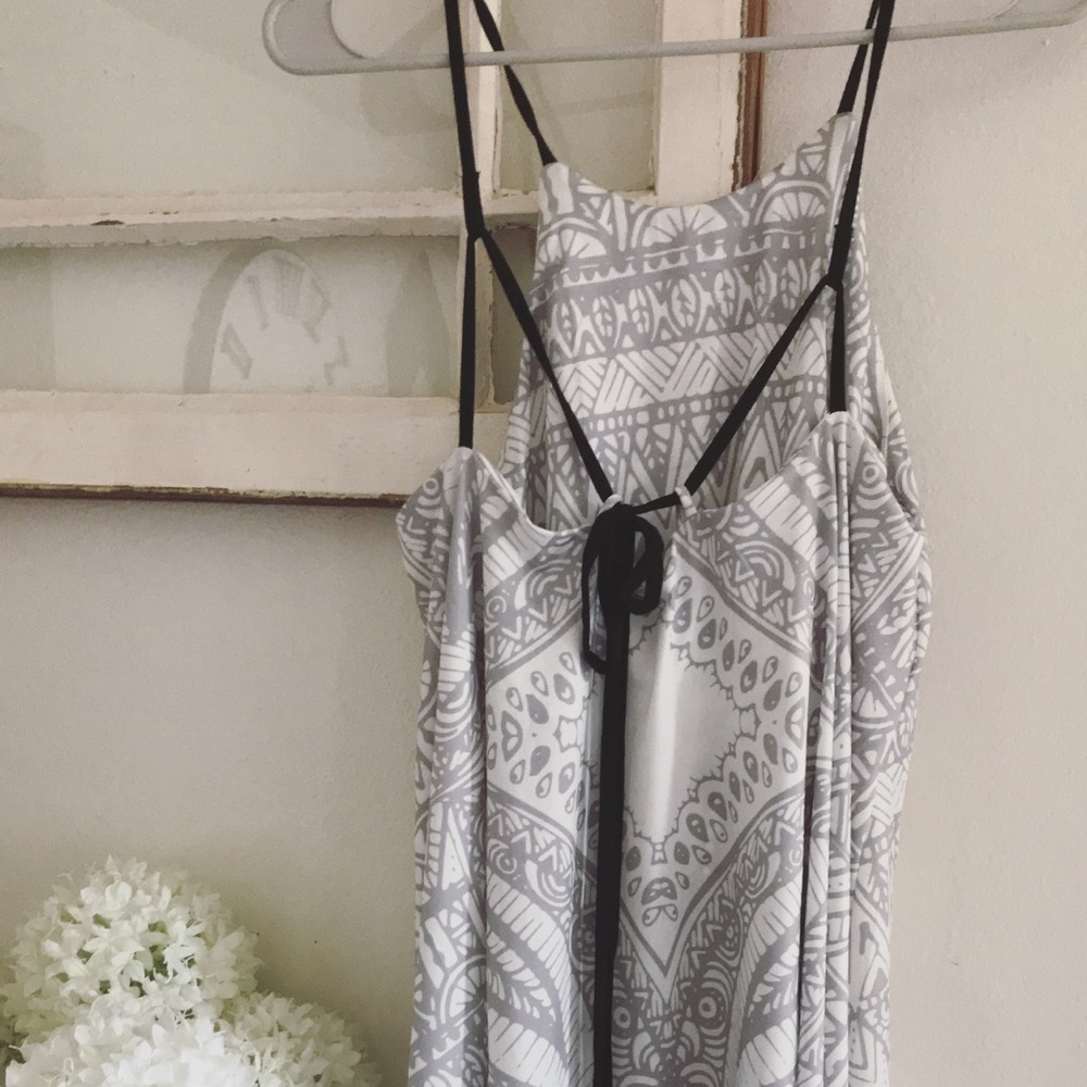 White Aztec Dress - Picture 2 of 3